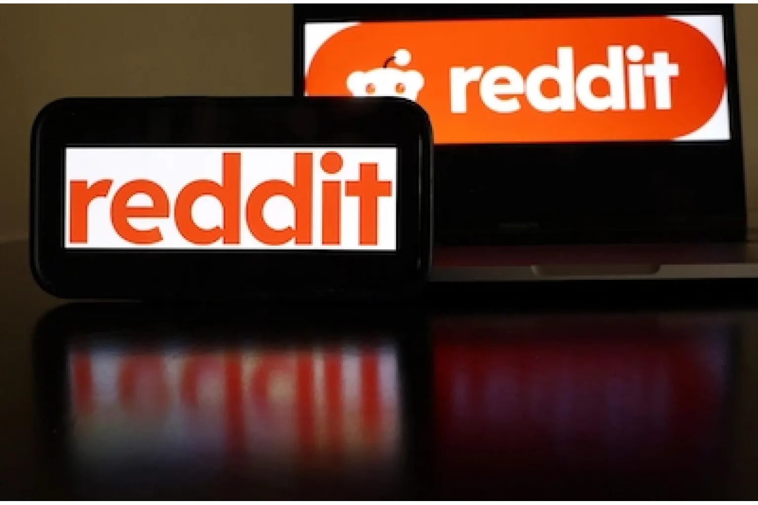SharkTV.ca vs Reddit: Finding a Reliable IPTV Subscription in Canada SharkTV.ca vs Reddit: Finding a Reliable IPTV Subscription in Canada
